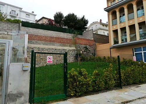 817141211_1.jpg